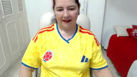 Snapshot of leonela_69 chatting on 28, 6, 2026 leonela online show from 28, 6, 2026