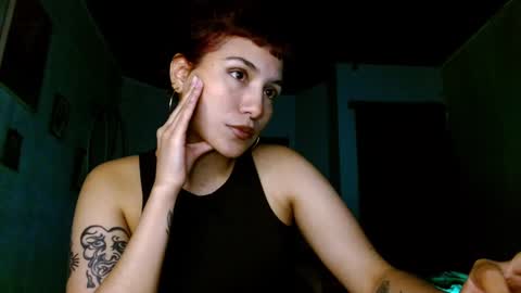 Snapshot of leonelablues chatting on 26, 9, 2025 leonela  online show from 26, 9, 2025