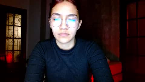 Snapshot of leonelablues chatting on 8, 10, 2025 leonela  online show from 8, 10, 2025