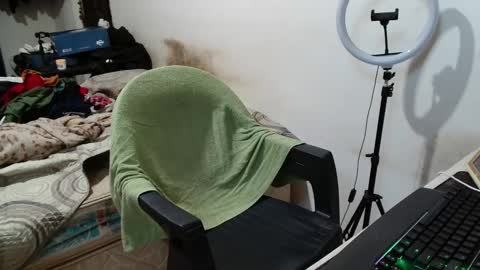 Snapshot of leonino231 chatting on 9, 3, 2026 leonino231 online show from 9, 3, 2026