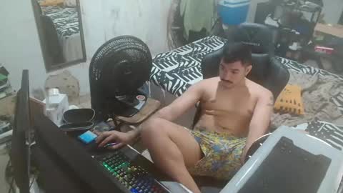Snapshot of leonino231 chatting on 13, 5, 2026 leonino231 online show from 13, 5, 2026