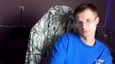 Snapshot of leonnextdoor chatting on 29, 12, 2024 Leon online show from 29, 12, 2024