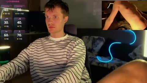 Snapshot of leonnextdoor chatting on 9, 4, 2026 Leon online show from 9, 4, 2026