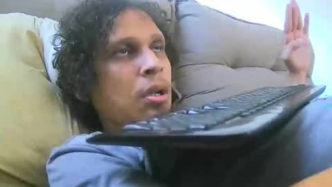 Snapshot of leonnxv chatting on 4, 3, 2025 leonnxv online show from 4, 3, 2025
