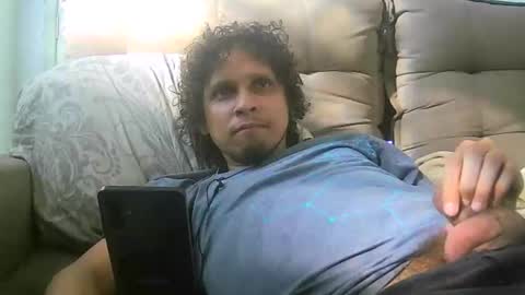 Snapshot of leonnxv chatting on 5, 3, 2025 leonnxv online show from 5, 3, 2025