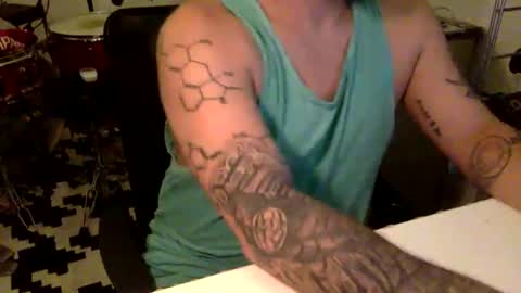 LeonQuiet online show from 23, 12, 2025