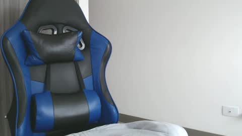 Snapshot of leostorm25 chatting on 11, 10, 2025 leostorm25 online show from 11, 10, 2025