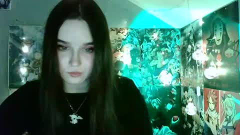 little secret online show from 21, 12, 2024