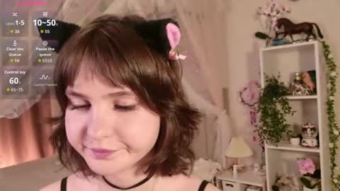 Nicole Moore online show from 27, 7, 2026