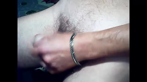 Snapshot of leroi_1981_ chatting on 8, 10, 2025 leroi_1981_ online show from 8, 10, 2025