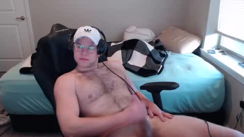 leroy_lew online show from 1, 1, 2025