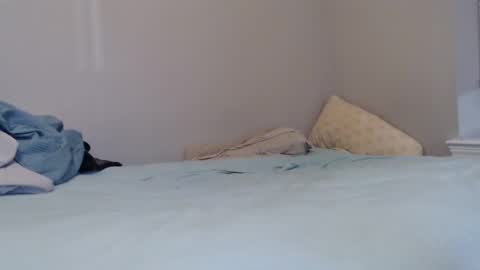 leroy_lew online show from 6, 3, 2025