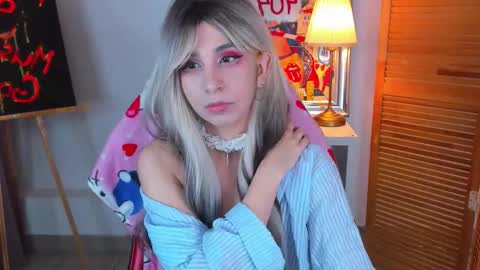 Snapshot of lesilos chatting on 25, 3, 2026 Eveline online show from 25, 3, 2026