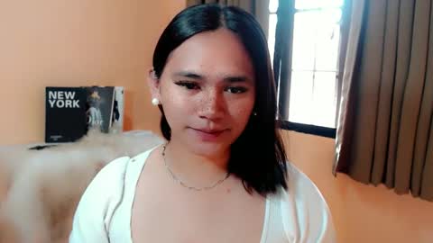 Snapshot of lesleyanderson chatting on 30, 10, 2025 Pat online show from 30, 10, 2025