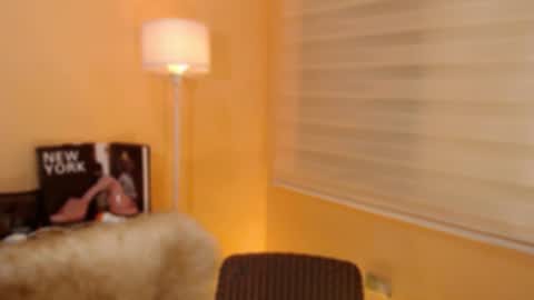 Snapshot of lesleyanderson chatting on 4, 12, 2025 Pat online show from 4, 12, 2025