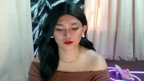 Snapshot of lesleyanderson chatting on 8, 4, 2026 Pat online show from 8, 4, 2026