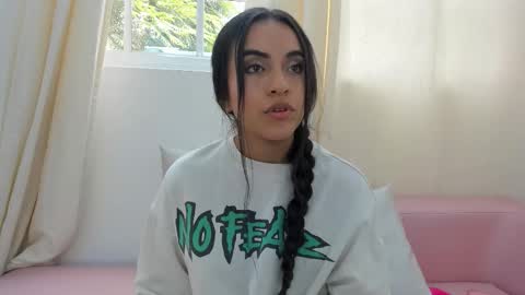 LeslieBush online show from 7, 11, 2025