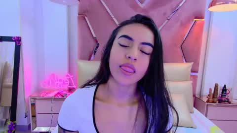 LeslieBush online show from 7, 1, 2026