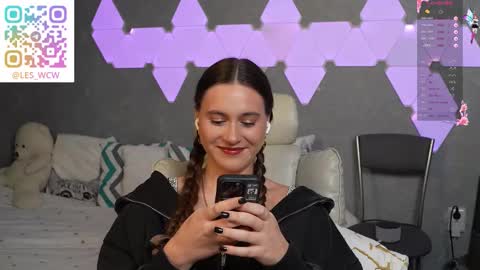 LeslieKorfs online show from 14, 1, 2026