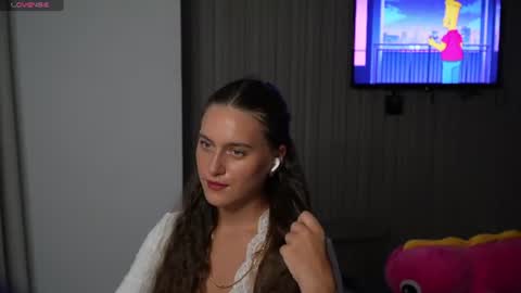 Snapshot of lesliekorfs chatting on 23, 6, 2026 LeslieKorfs online show from 23, 6, 2026
