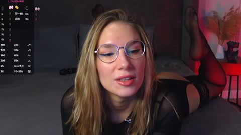 Leslie online show from 30, 4, 2026