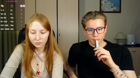 Alisa  Jhony online show from 2, 2, 2025