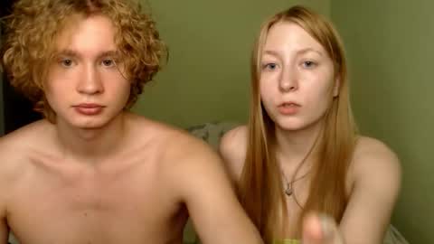 Alisa  Jhony online show from 2, 11, 2025