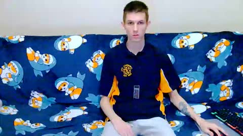 lester_broo online show from 4, 12, 2025