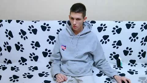 Snapshot of lester_broo chatting on 29, 4, 2026 lester_broo online show from 29, 4, 2026