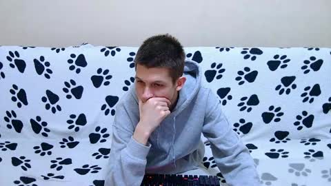 Snapshot of lester_broo chatting on 10, 5, 2026 lester_broo online show from 10, 5, 2026