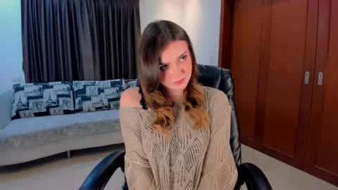 lesya krutalevich online show from 15, 4, 2026