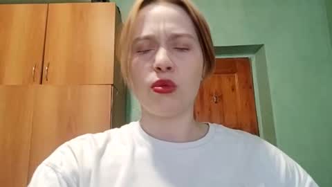 letitiaboteler online show from 22, 12, 2025