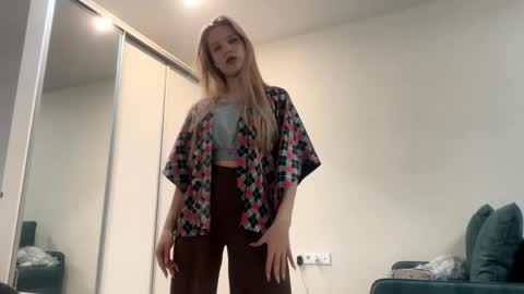 Snapshot of lettieharkin chatting on 21, 4, 2026 Kate online show from 21, 4, 2026