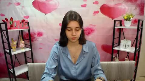 letty_curly online show from 13, 4, 2026
