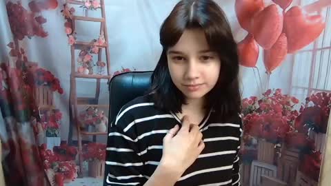 Snapshot of letty_curly chatting on 17, 5, 2026 letty_curly online show from 17, 5, 2026