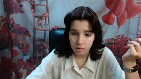 Snapshot of letty_curly chatting on 22, 5, 2026 letty_curly online show from 22, 5, 2026