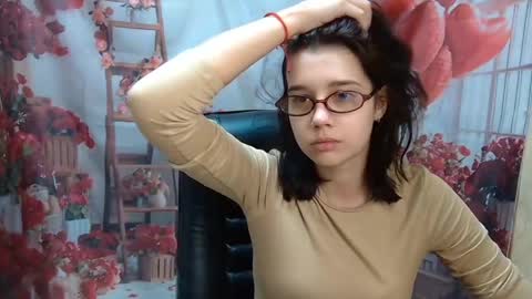 Snapshot of letty_curly chatting on 28, 5, 2026 letty_curly online show from 28, 5, 2026