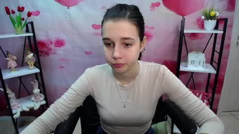 Snapshot of letty_curly chatting on 1, 6, 2026 letty_curly online show from 1, 6, 2026