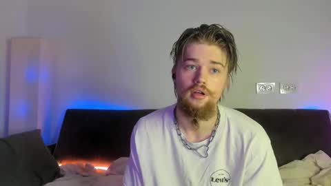 Snapshot of lev_miller chatting on 4, 3, 2026 lev_miller online show from 4, 3, 2026