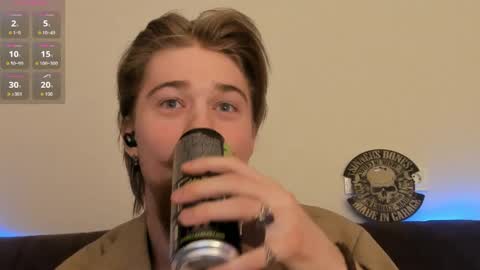 Snapshot of lev_miller chatting on 29, 3, 2026 lev_miller online show from 29, 3, 2026