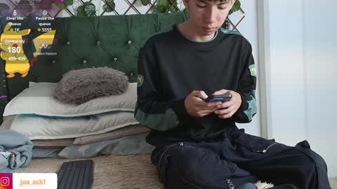 Levi  online show from 13, 1, 2025