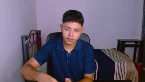 Snapshot of levii_7 chatting on 23, 9, 2025 0600AM-1200PM - online show from 23, 9, 2025