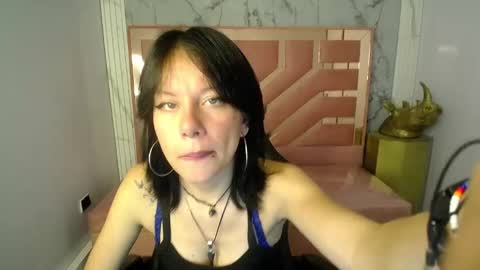 Luisa  online show from 17, 12, 2025