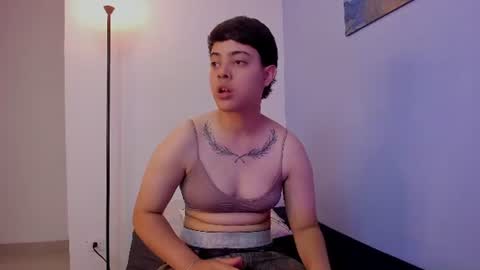 Snapshot of lexa_kitty chatting on 4, 8, 2026 Lexa kitty online show from 4, 8, 2026