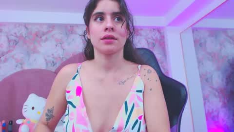 Snapshot of lexaderuso chatting on 25, 1, 2025 LexaDeRuso online show from 25, 1, 2025