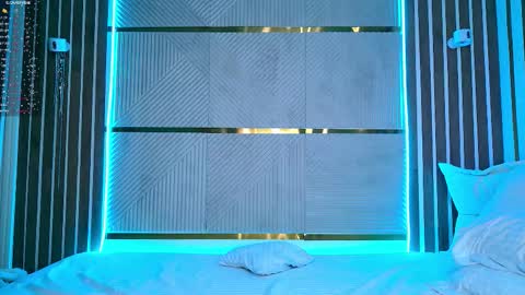 Alexa Ray online show from 21, 12, 2025