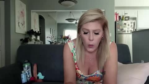 Lexi online show from 17, 9, 2025