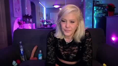 Lexi online show from 17, 6, 2026