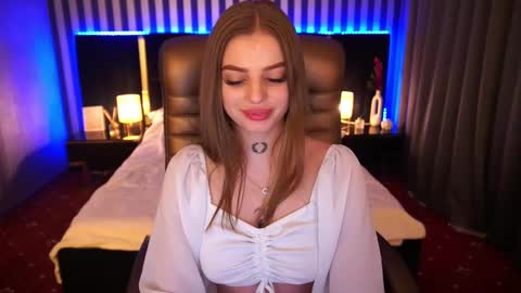 lexi_si online show from 15, 2, 2025