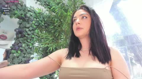 Snapshot of lexi_storm chatting on 4, 4, 2026 lexi_storm online show from 4, 4, 2026